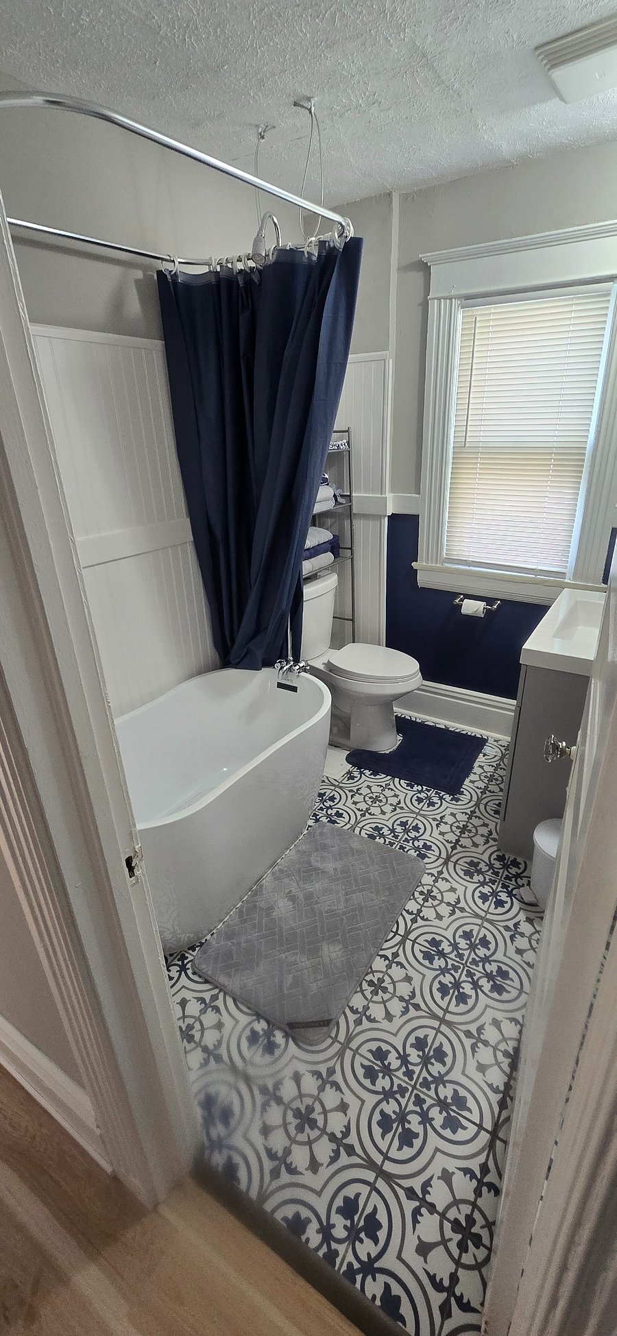 Furnished Finder property 607271_2 photo 14