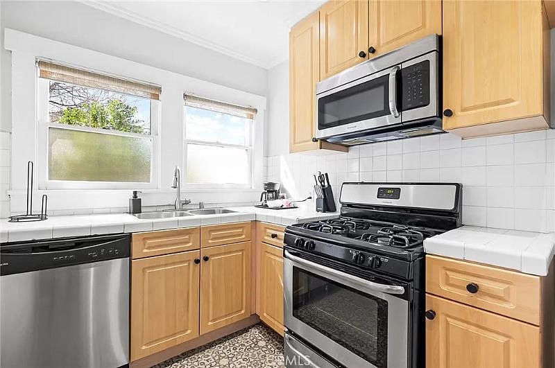 Furnished Finder property 607323_1 photo 10