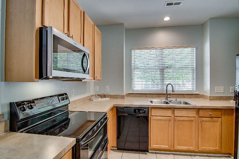 Furnished Finder property 607328_1 photo 8
