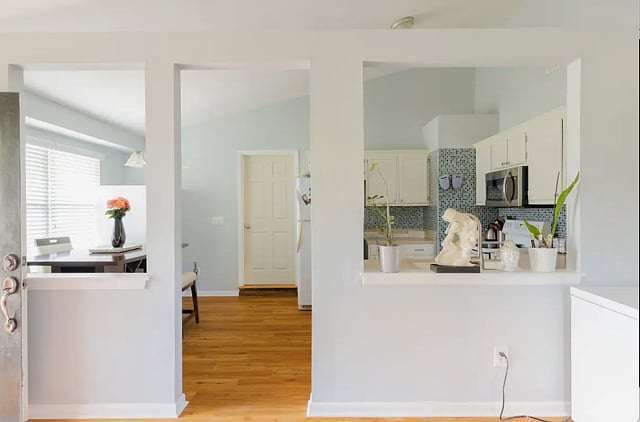 Furnished Finder property 607381_1 photo 8