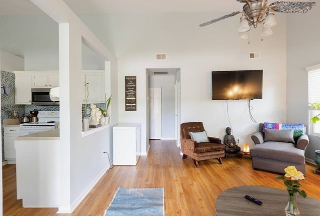Furnished Finder property 607381_1 photo 12