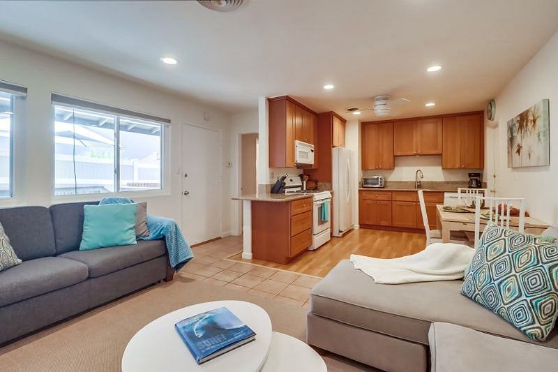 Furnished Finder property 607407_1 photo 3