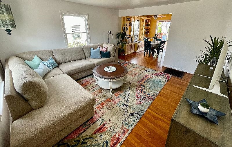Living and dinning room