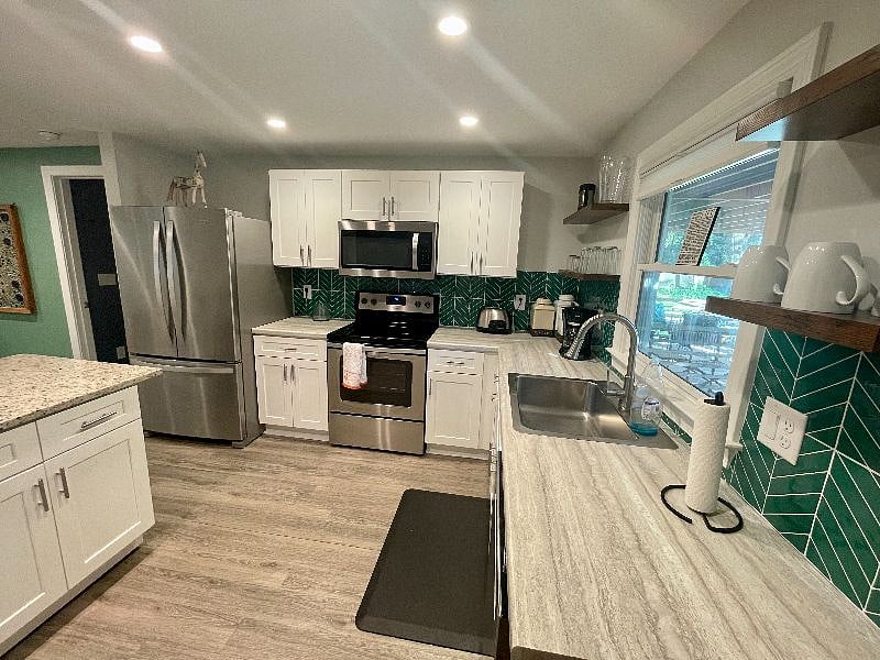 Furnished Finder property 607433_1 photo 9