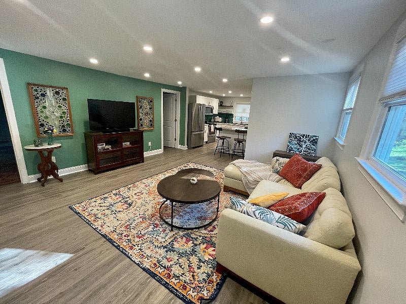 Furnished Finder property 607433_1 photo 5