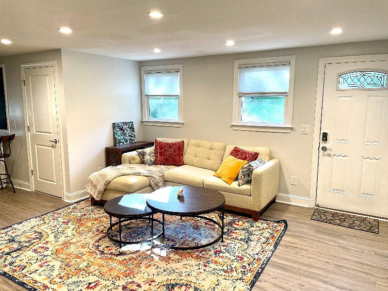 Furnished Finder property 607433_1 photo 4