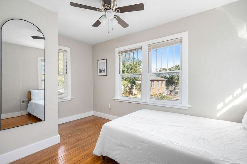 2nd Bedroom
