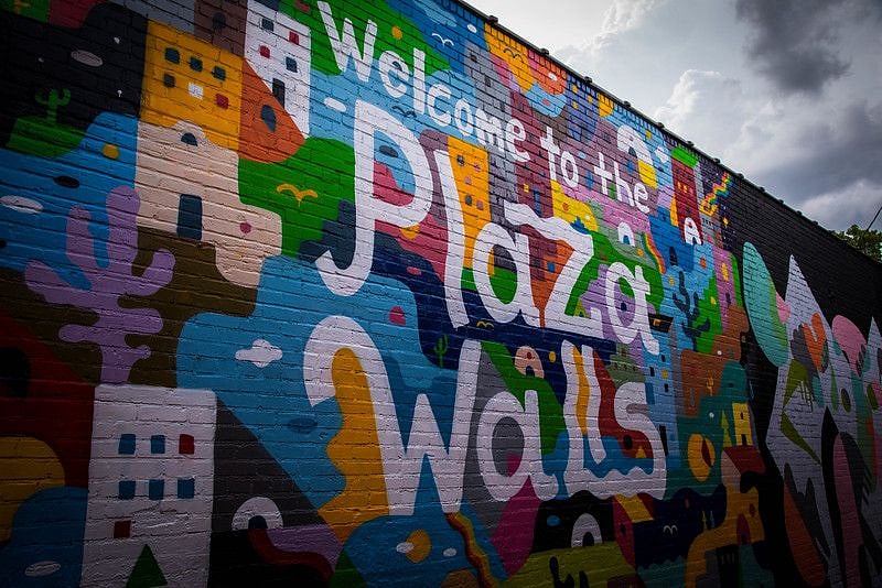 Less than 2 miles to the Plaza District