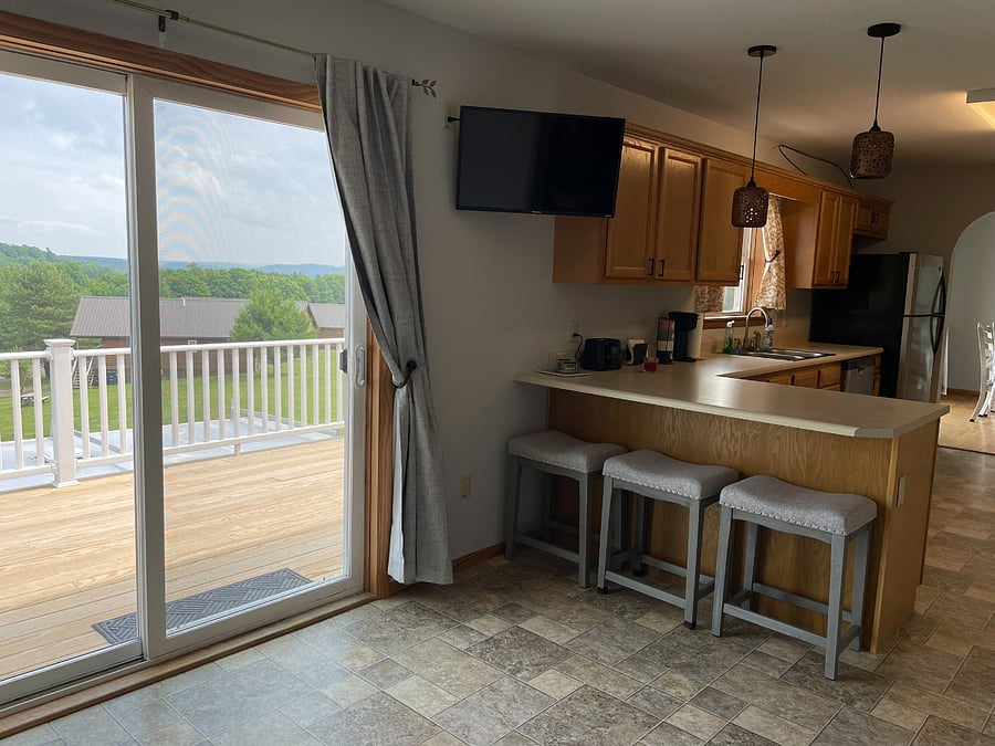 Lodge - Unit A Kitchen & Family Room