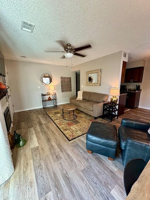 Furnished Finder property 607580_1 photo 4