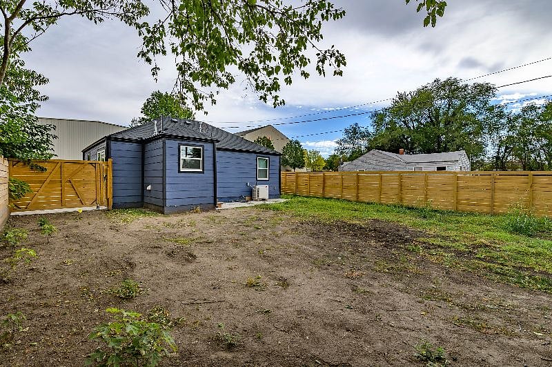 Furnished Finder property 607583_1 photo 12