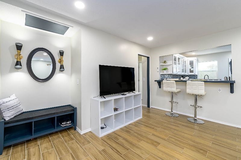 Furnished Finder property 607583_1 photo 25