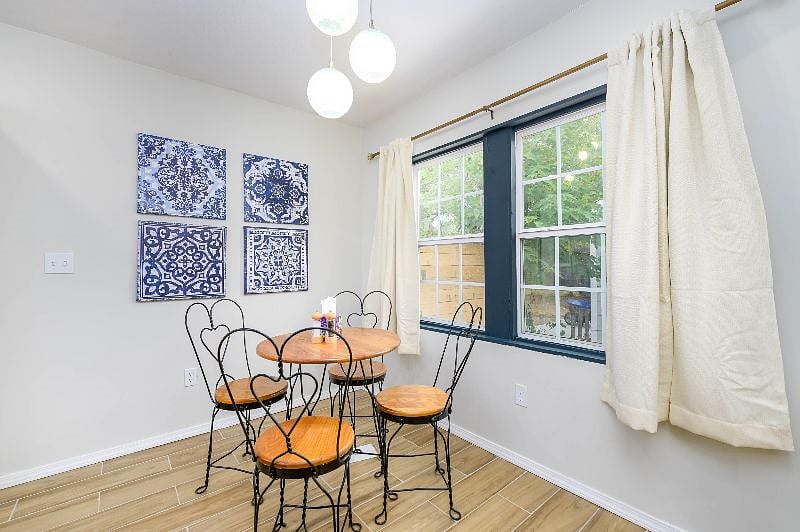 Furnished Finder property 607583_1 photo 31