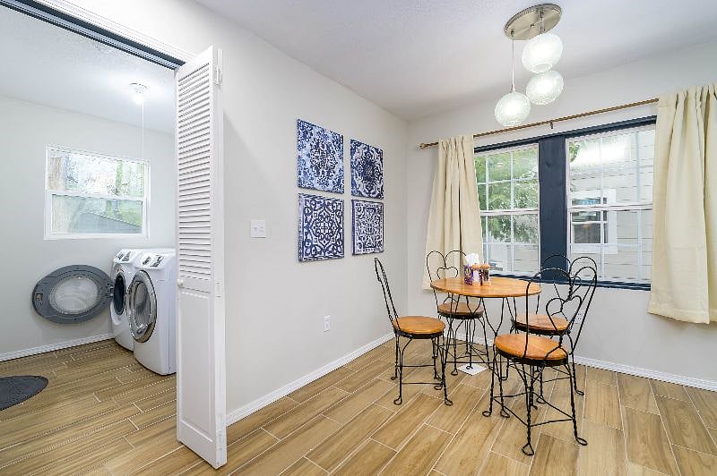 Furnished Finder property 607583_1 photo 32