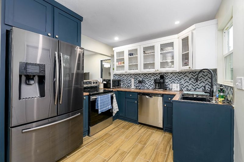 Furnished Finder property 607583_1 photo 33