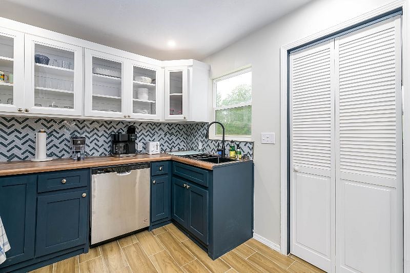 Furnished Finder property 607583_1 photo 35