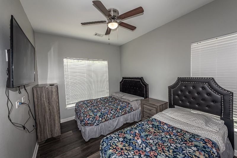 Furnished Finder property 607630_1 photo 4