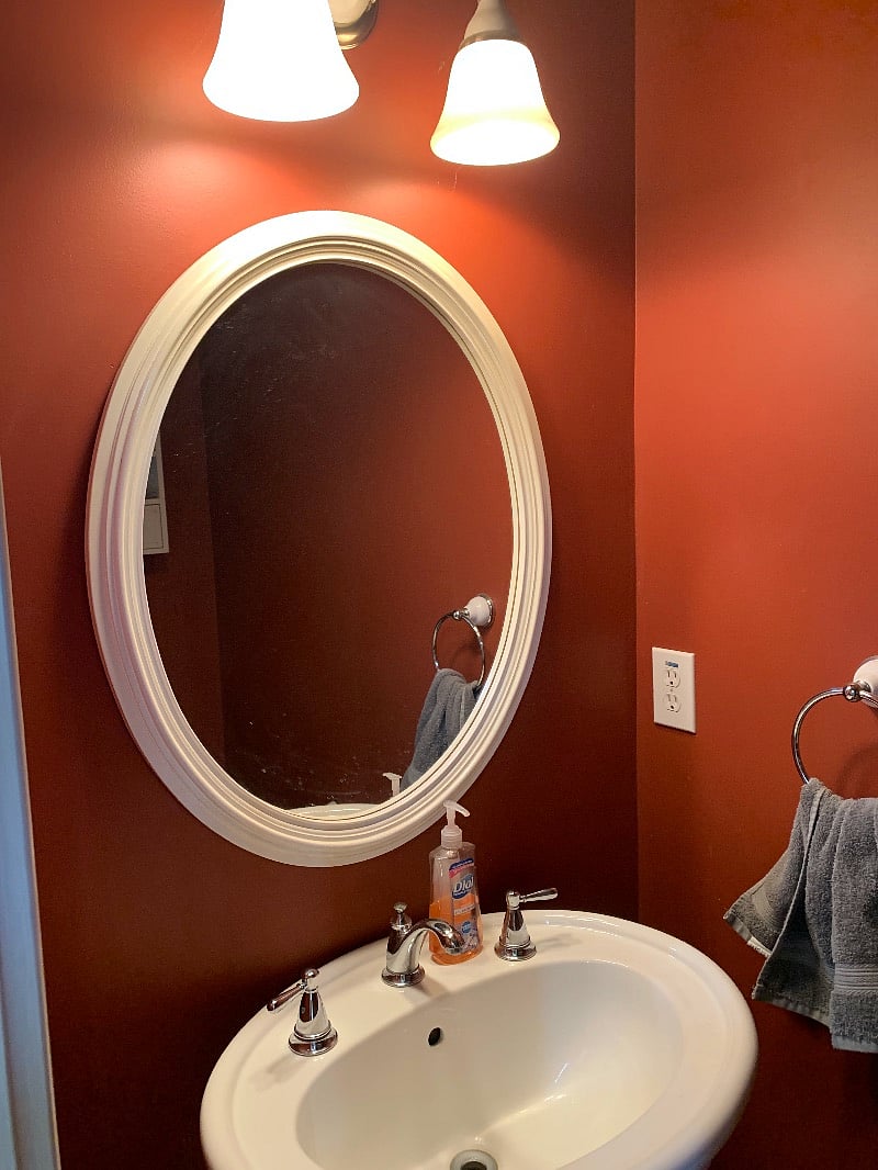 1/2 bath