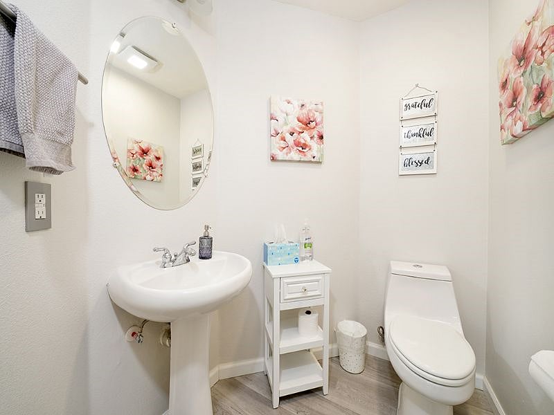 Furnished Finder property 607728_1 photo 14