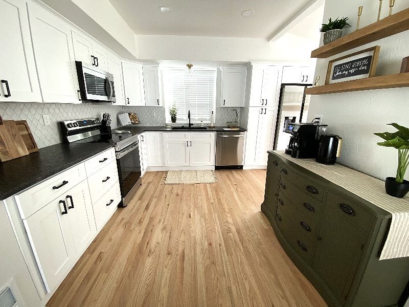 Furnished Finder property 607858_1 photo 23