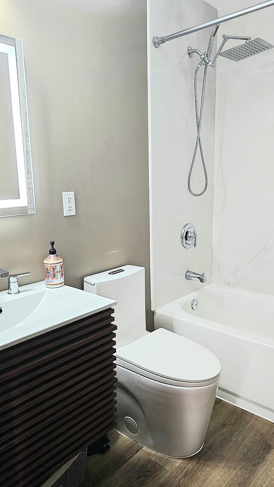Furnished Finder property 607883_1 photo 13