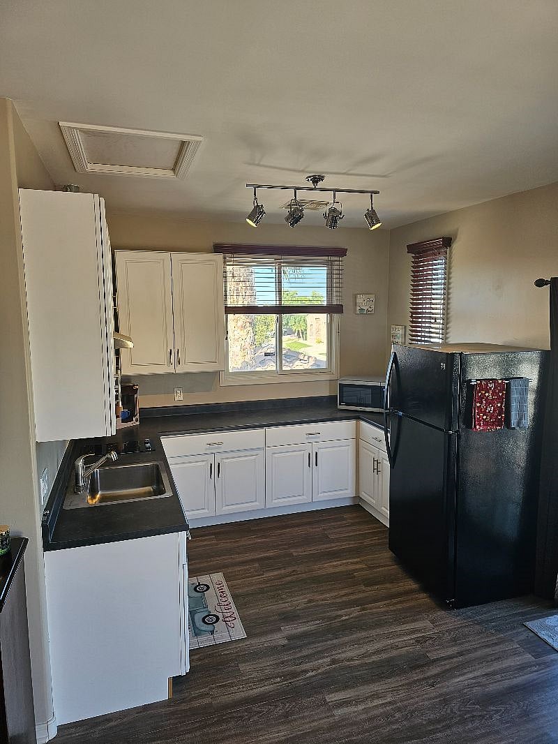 Furnished Finder property 607900_1 photo 3