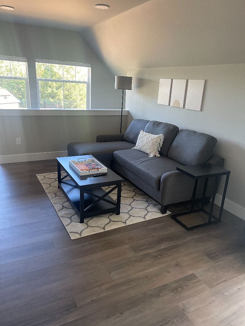 Furnished Finder property 607910_1 photo 4
