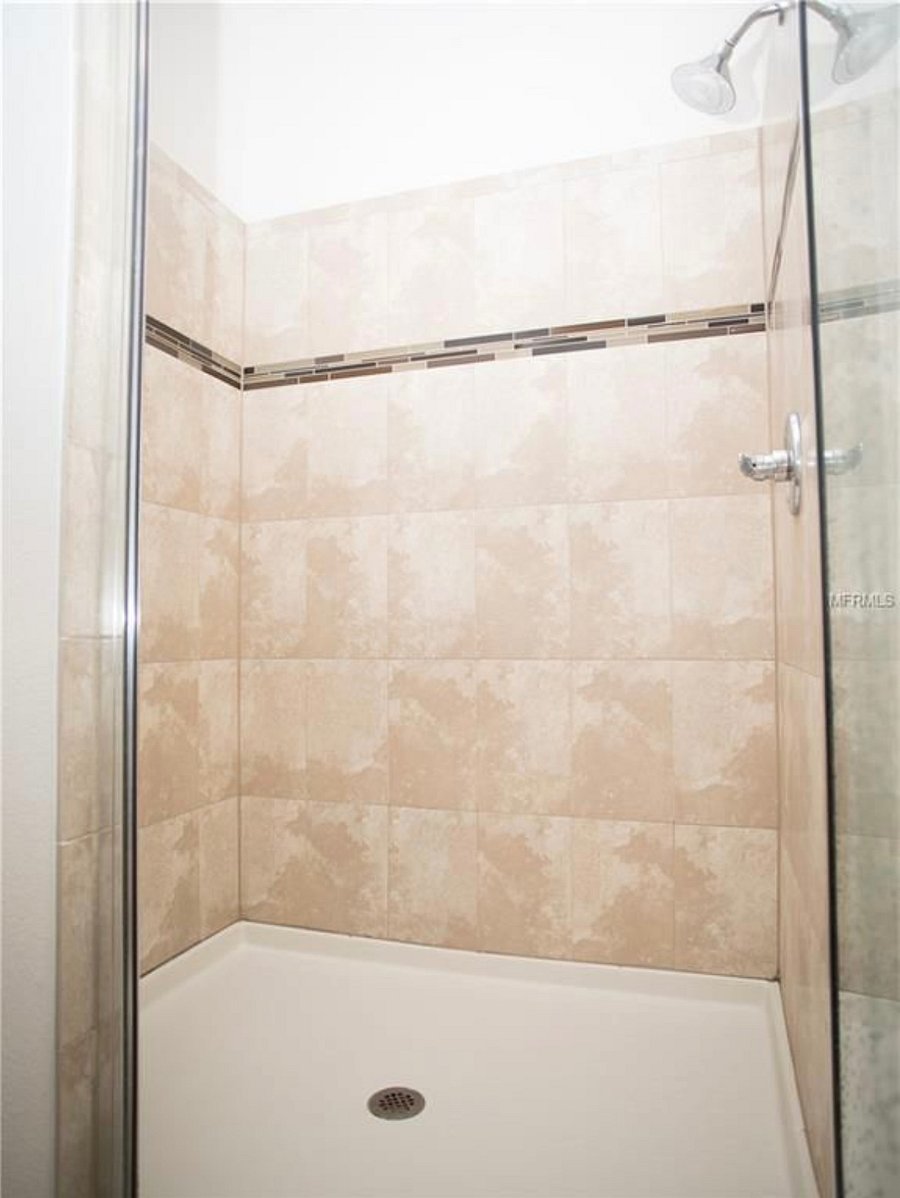 Furnished Finder property 608015_1 photo 15
