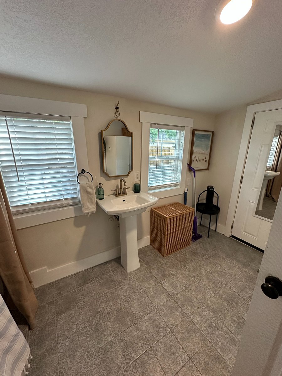 Furnished Finder property 608036_1 photo 7