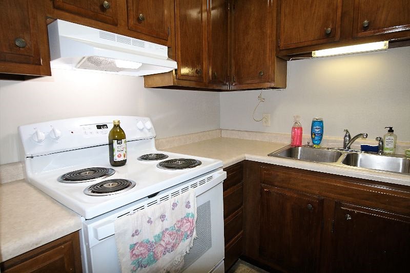 Furnished Finder property 608049_1 photo 4