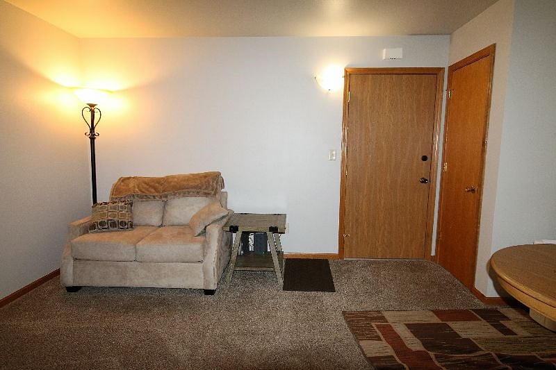Furnished Finder property 608049_1 photo 14