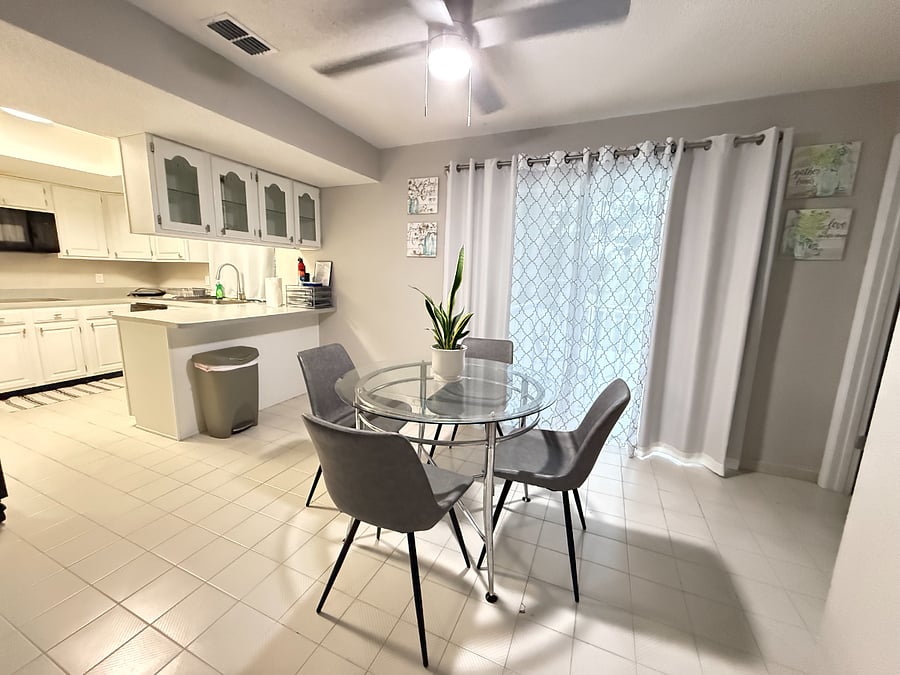 Furnished Finder property 608056_2 photo 10