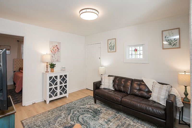 Furnished Finder property 608059_1 photo 5