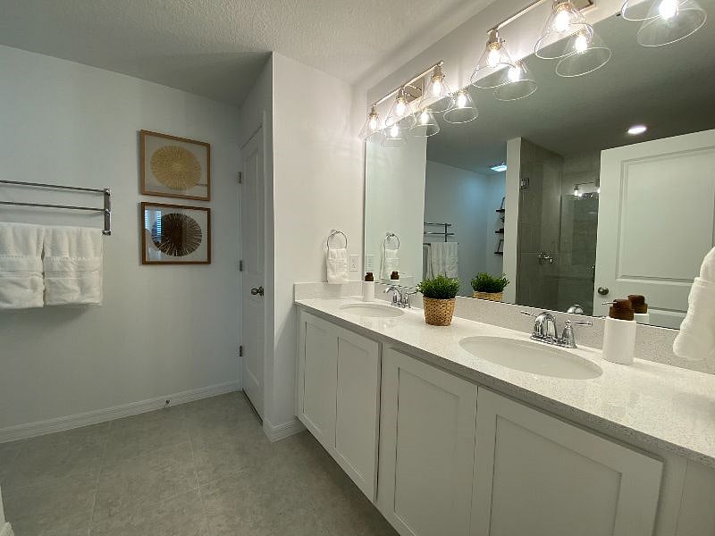 Furnished Finder property 608075_1 photo 5