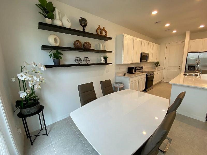 Furnished Finder property 608075_1 photo 6