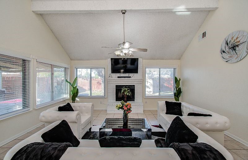 Furnished Finder property 608078_1 photo 1