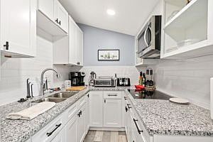 Furnished Finder property 608079_1 photo 5
