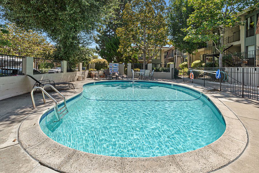 Furnished Finder property 608102_1 photo 27