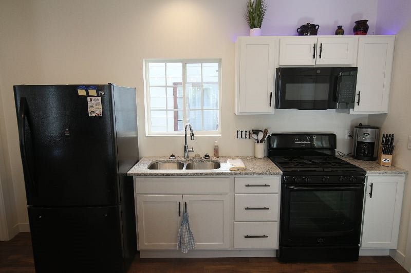 Furnished Finder property 608129_1 photo 9