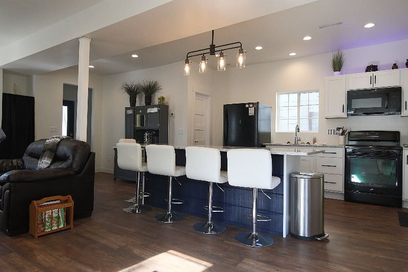 Furnished Finder property 608129_1 photo 11