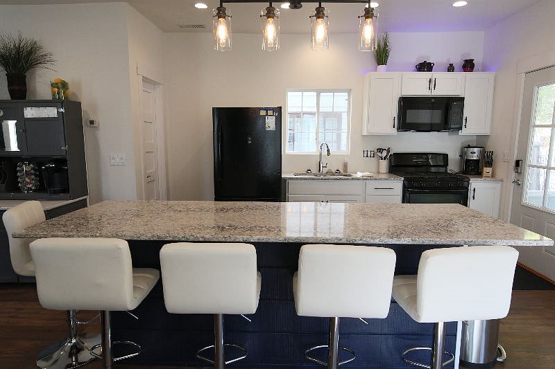 Furnished Finder property 608129_1 photo 12