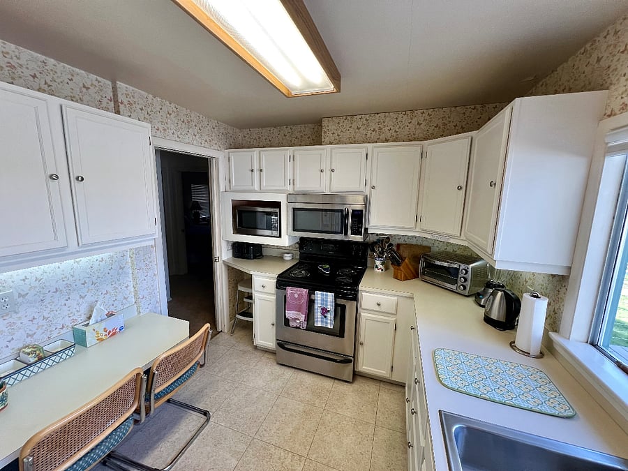 Furnished Finder property 608132_1 photo 30