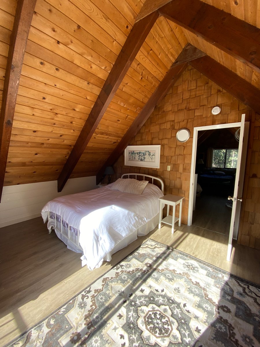Loft bedroom 3