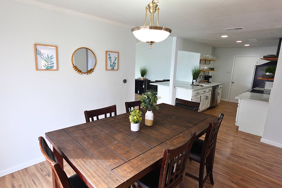 Furnished Finder property 608153_1 photo 4
