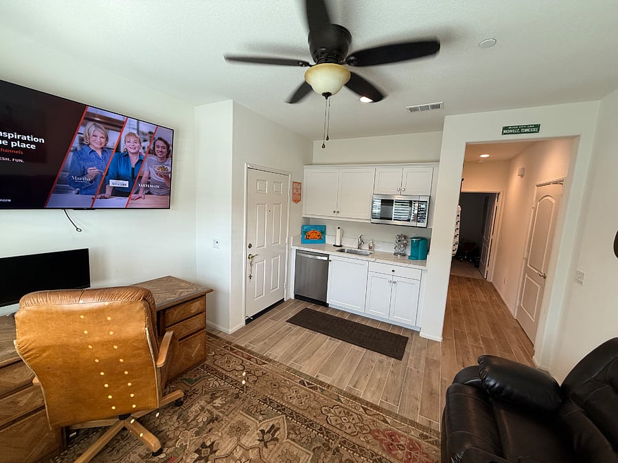 Furnished Finder property 608156_1 photo 5