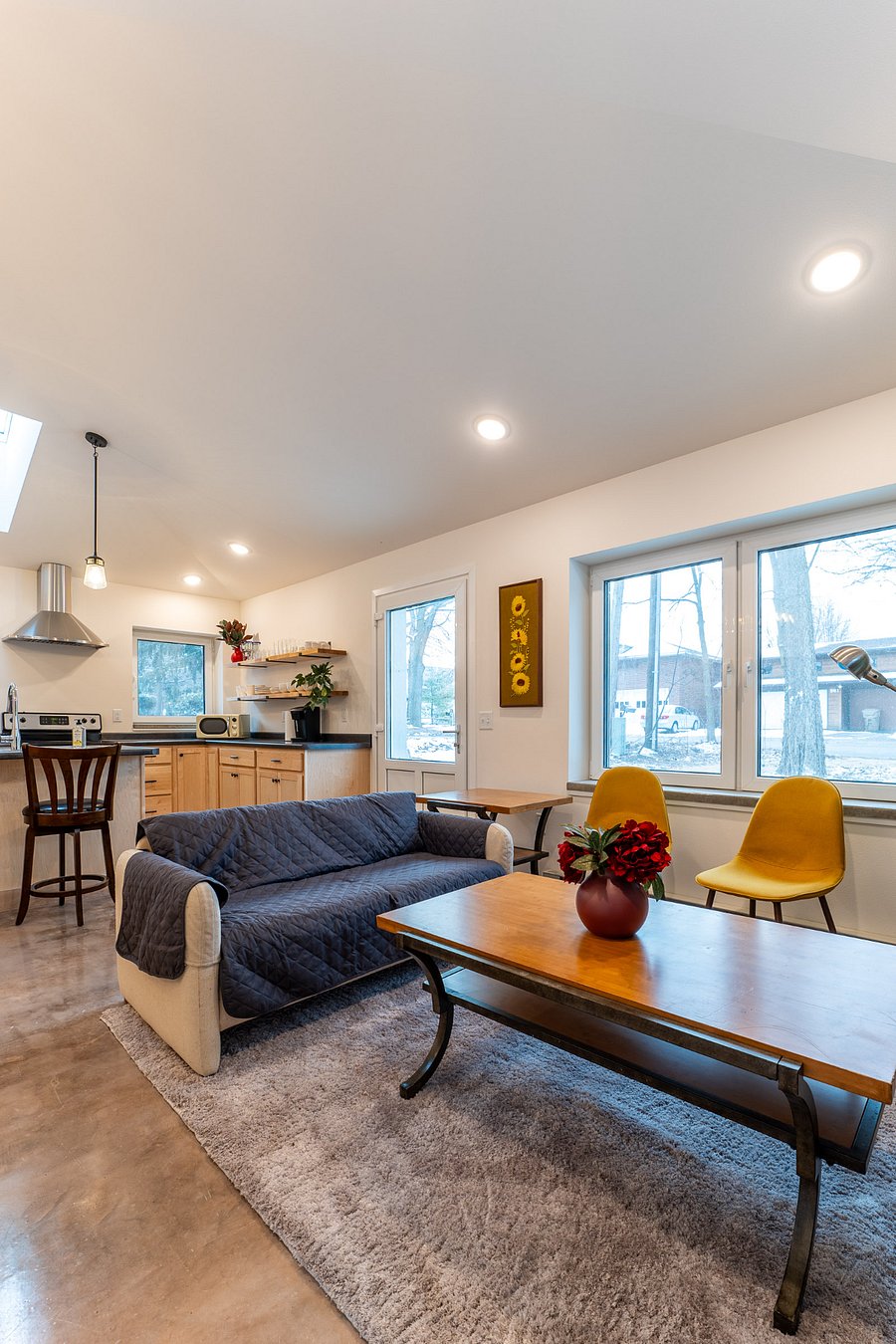 Furnished Finder property 608159_1 photo 1