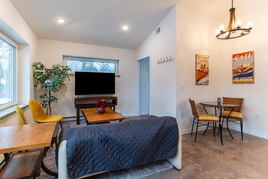 Furnished Finder property 608159_1 photo 16