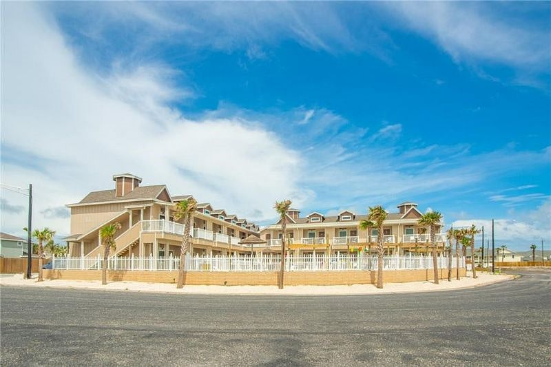 Furnished Finder property 608302_1 photo 9