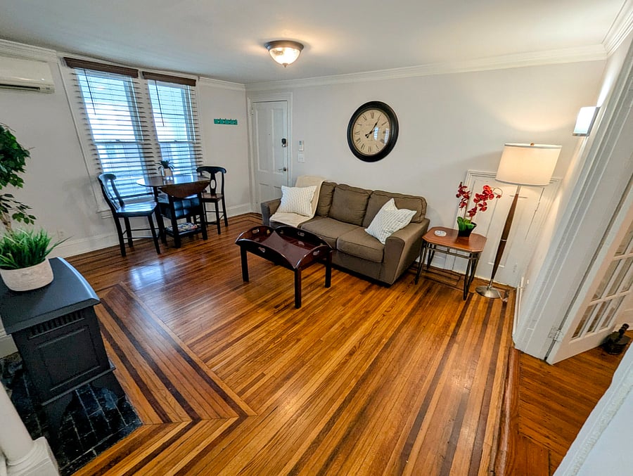 Furnished Finder property 608303_2 photo 3