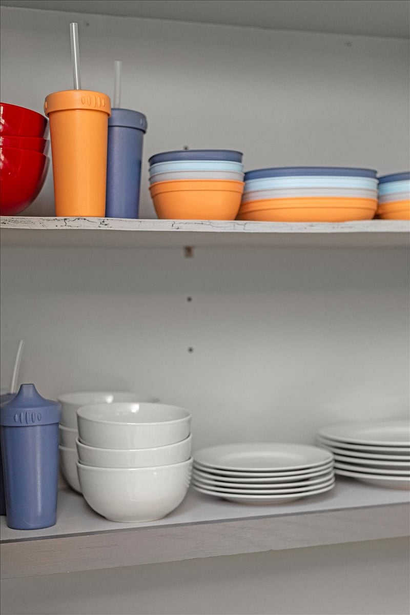 Dinnerware